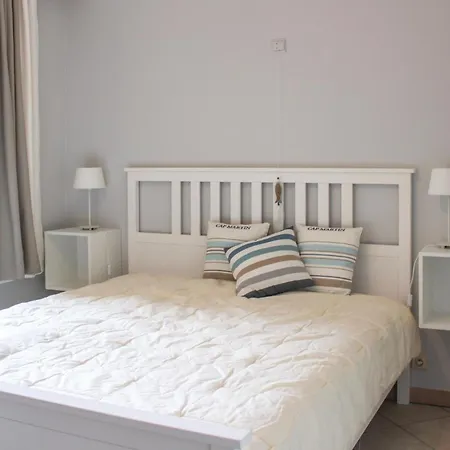 Apartment Residentie Xavier Ref, 80 Ostend
